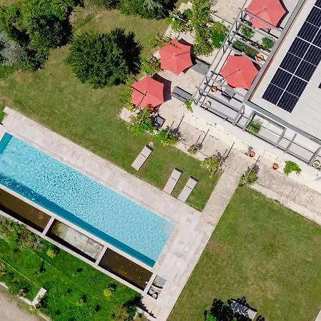 Domaine De La Peyrine - Rouge-gorge Apartment